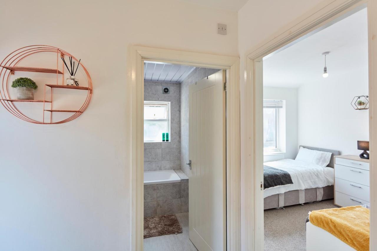 Spacious Home Close To City Centre Location 利兹 外观 照片