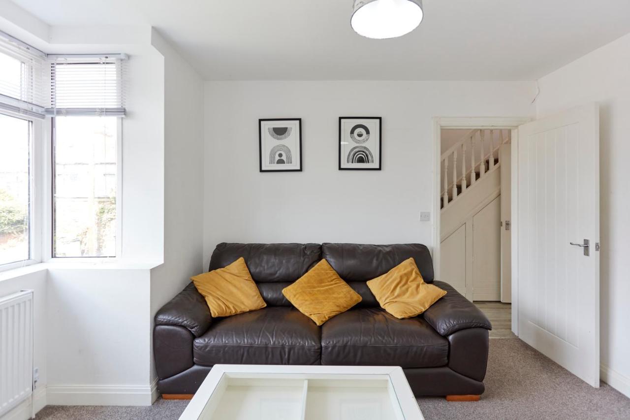 Spacious Home Close To City Centre Location 利兹 外观 照片