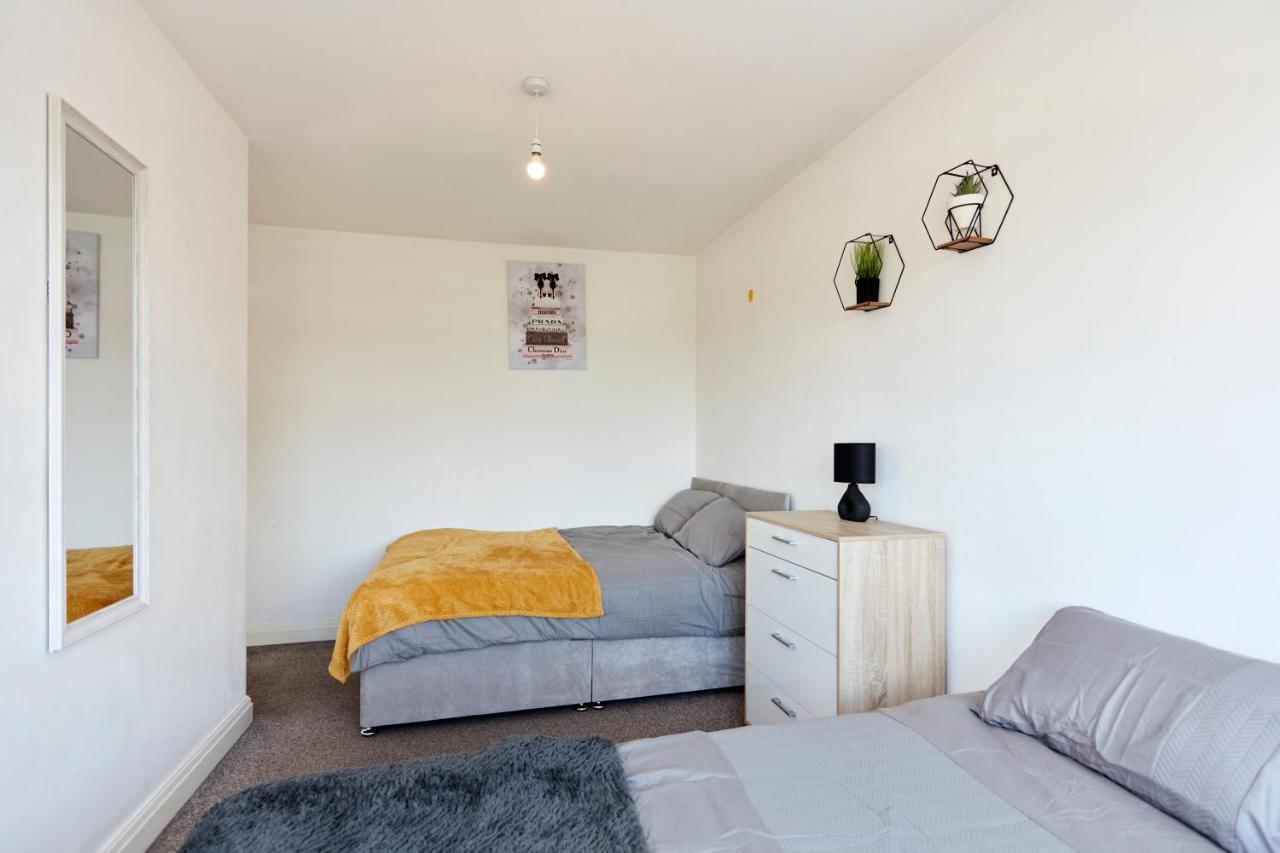 Spacious Home Close To City Centre Location 利兹 外观 照片
